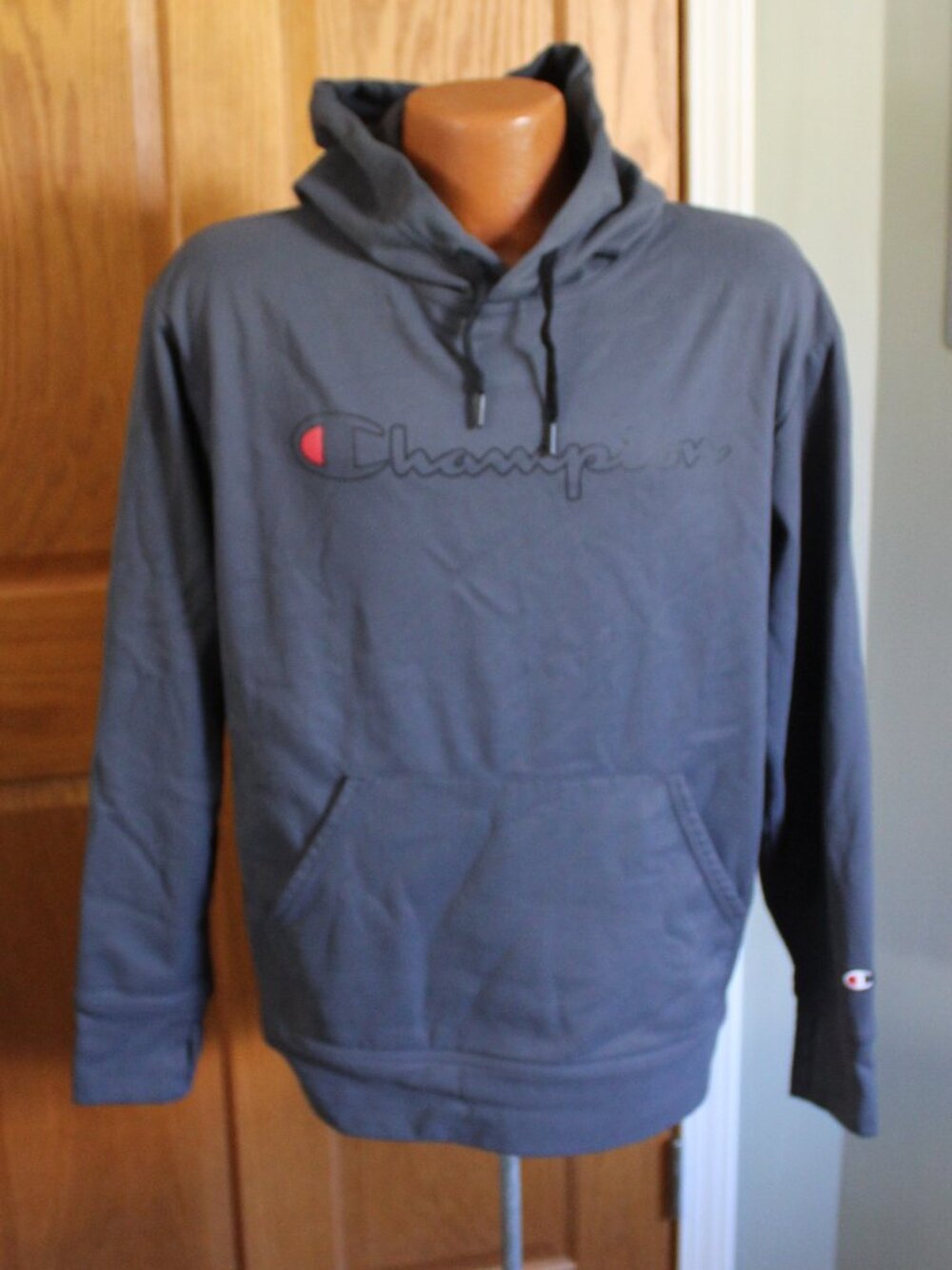 Champion Men's Gray Hoodie Sweatshirt Size Medium